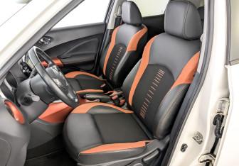 Подержанный автомобиль Nissan Juke 2018 года (20 фото)