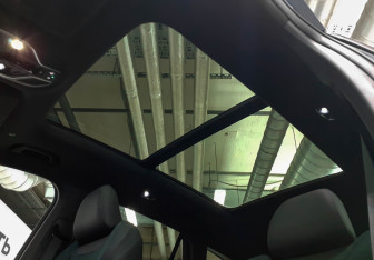 Подержанный автомобиль Geely Monjaro 2024 года (23 фото)