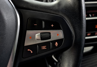 Подержанный автомобиль BMW X3 2019 года (29 фото)