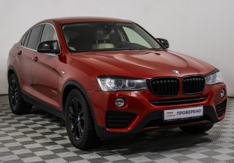Подержанный автомобиль BMW X4 2016 года (3 фото)