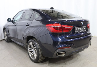 Подержанный автомобиль BMW X6 2019 года (6 фото)