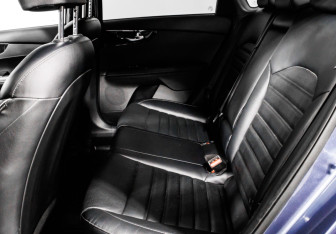 Подержанный автомобиль Kia Cerato Sedan 2022 года (12 фото)