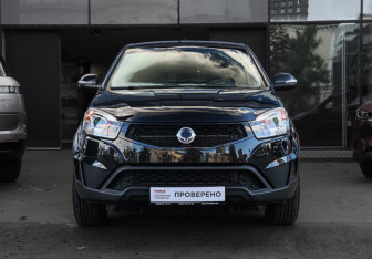 Подержанный автомобиль SsangYong Actyon 2014 года (2 фото)