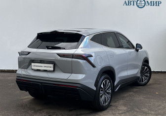 Подержанный автомобиль Jetour Dashing 2024 года (5 фото)