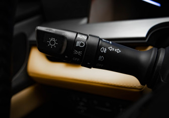 Подержанный автомобиль Changan Hunter Plus 2023 года (12 фото)