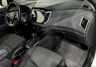 Подержанный автомобиль Hyundai Creta 2021 года (11 фото)