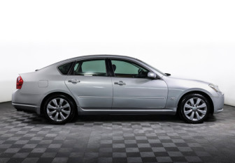 Подержанный автомобиль Infiniti M Sedan 2007 года (4 фото)