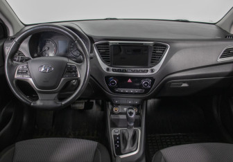 Подержанный автомобиль Hyundai Solaris Sedan 2019 года (13 фото)