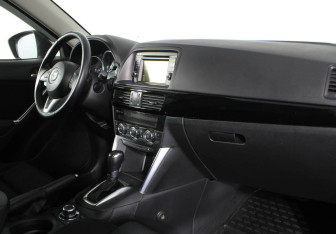 Подержанный автомобиль Mazda CX-5 2014 года (6 фото)