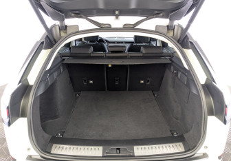 Подержанный автомобиль Land Rover Range Rover Velar 2020 года (9 фото)