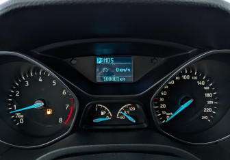 Подержанный автомобиль Ford Focus Hatchback 2018 года (16 фото)