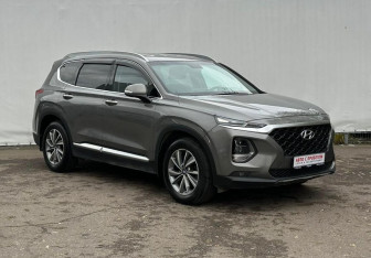 Подержанный автомобиль Hyundai Santa Fe 2019 года (3 фото)