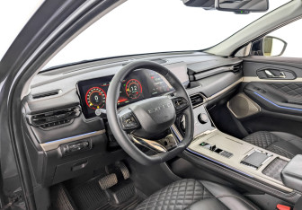 Подержанный автомобиль Exeed TXL 2022 года (16 фото)