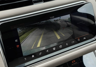 Подержанный автомобиль Land Rover Range Rover Sport 2018 года (20 фото)