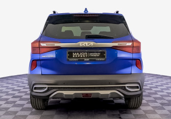 Подержанный автомобиль Kia Seltos 2022 года (6 фото)