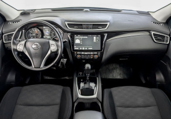 Подержанный автомобиль Nissan Qashqai 2018 года (14 фото)