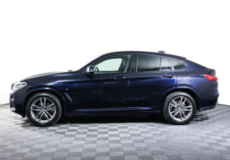 Подержанный автомобиль BMW X4 2019 года (8 фото)