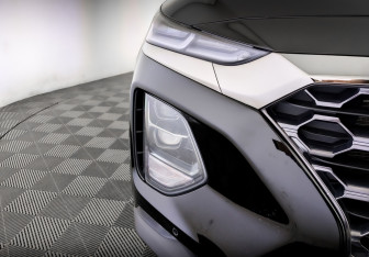 Подержанный автомобиль Hyundai Santa Fe 2020 года (17 фото)