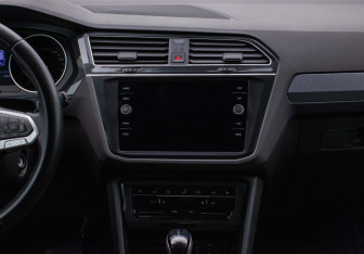 Подержанный автомобиль Volkswagen Tiguan 2020 года (14 фото)