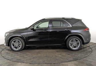 Подержанный автомобиль Mercedes-Benz GLE 2021 года (8 фото)