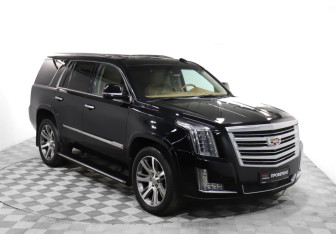 Подержанный автомобиль Cadillac Escalade Suv 2016 года (3 фото)