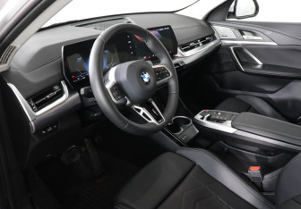 Новый BMW X2 2025 (12 фото)