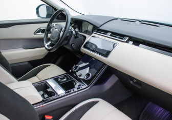 Подержанный автомобиль Land Rover Range Rover Velar 2019 года (10 фото)
