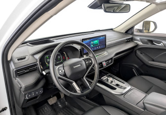 Подержанный автомобиль Haval Jolion 2022 года (16 фото)
