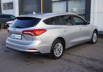 Подержанный автомобиль Ford Focus Wagon 2020 года (5 фото)
