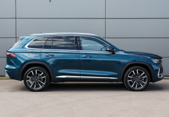 Подержанный автомобиль Geely Monjaro 2024 года (4 фото)