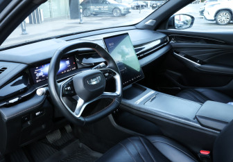 Подержанный автомобиль Geely Preface 2024 года (13 фото)