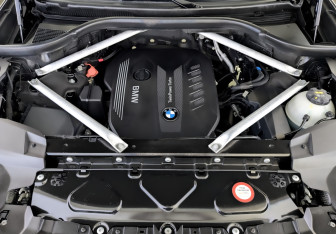 Подержанный автомобиль BMW X7 2019 года (9 фото)