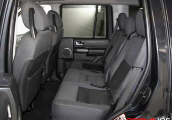 Подержанный автомобиль Land Rover Discovery 2005 года (10 фото)