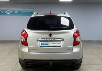 Подержанный автомобиль SsangYong Actyon 2014 года (6 фото)