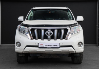 Подержанный автомобиль Toyota Land Cruiser Prado 2013 года (2 фото)