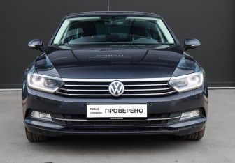 Подержанный автомобиль Volkswagen Passat Sedan 2019 года (2 фото)