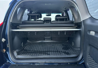 Подержанный автомобиль Toyota RAV4 2007 года (15 фото)