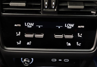 Новый Porsche Cayenne 2025 (8 фото)