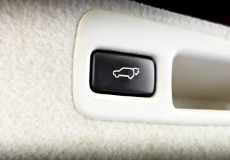 Подержанный автомобиль Lexus RX 2012 года (24 фото)