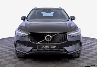 Подержанный автомобиль Volvo XC60 2021 года (2 фото)