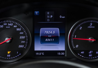 Подержанный автомобиль Mercedes-Benz GLC Coupe 2016 года (12 фото)
