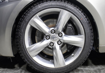 Подержанный автомобиль Lexus IS Sedan 2013 года (26 фото)