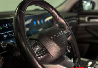 Подержанный автомобиль Exeed VX 2022 года (23 фото)