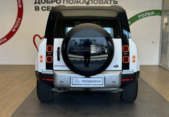 Подержанный автомобиль Land Rover Defender Suv 2021 года (5 фото)