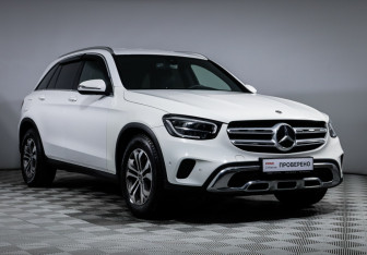 Подержанный автомобиль Mercedes-Benz GLC Coupe 2021 года (3 фото)