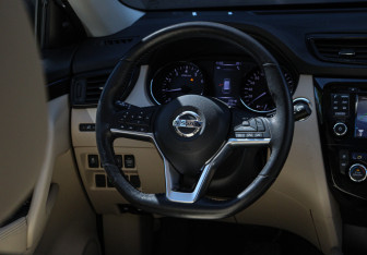 Подержанный автомобиль Nissan X-Trail 2019 года (12 фото)