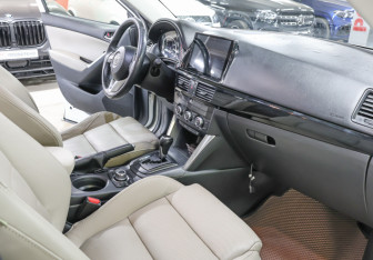 Подержанный автомобиль Mazda CX-5 2013 года (11 фото)