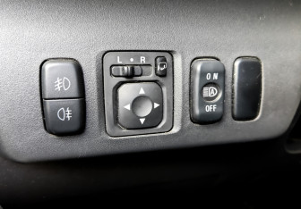 Подержанный автомобиль Mitsubishi Pajero 2017 года (28 фото)
