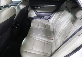 Подержанный автомобиль Hyundai i40 Wagon 2012 года (10 фото)