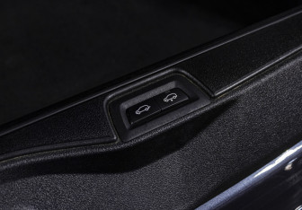 Подержанный автомобиль BMW X7 2019 года (29 фото)